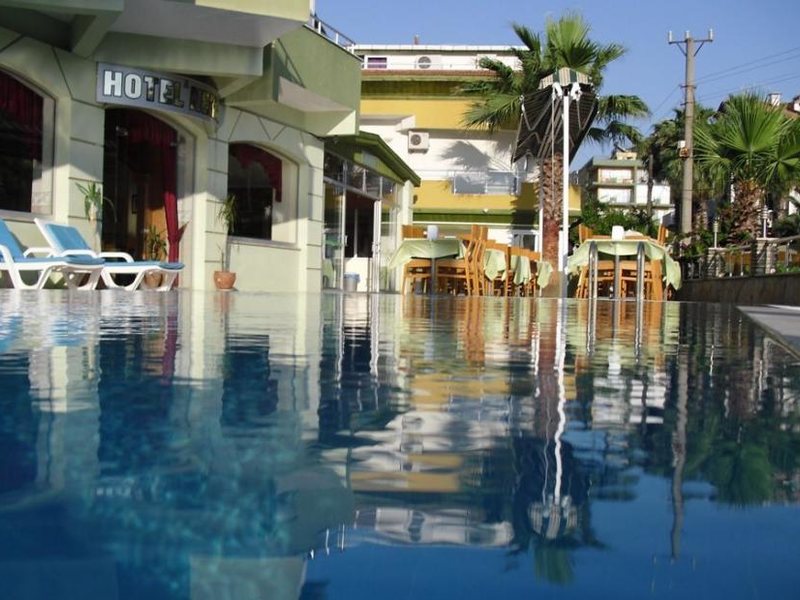 Anerissa Hotel  180245