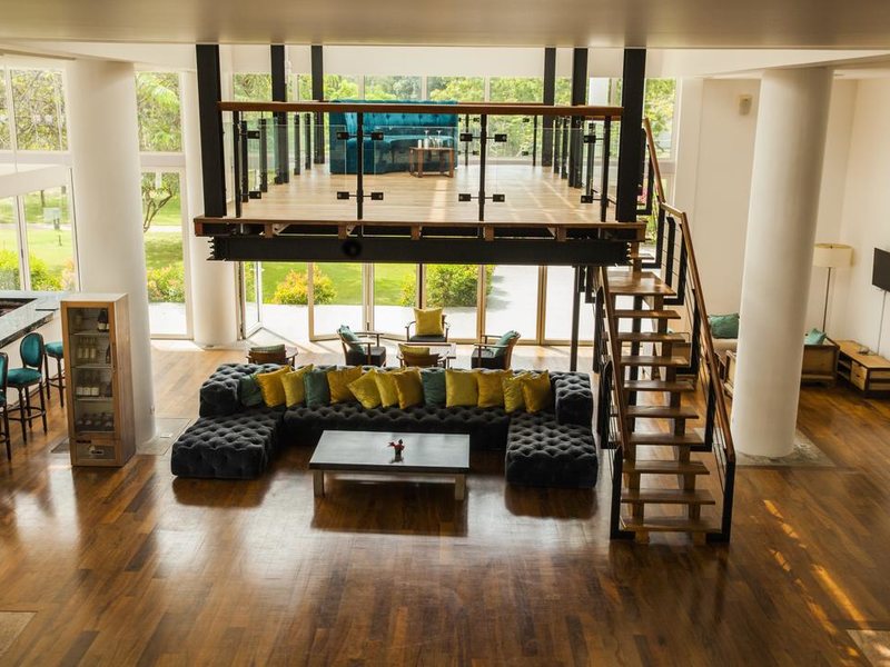 Anilana Nilaveli  109468