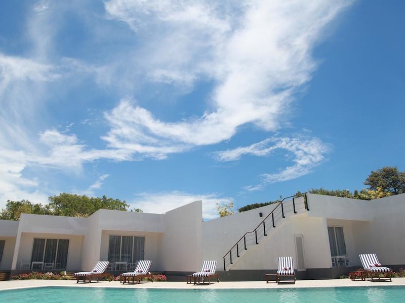 Anilana Nilaveli  109480