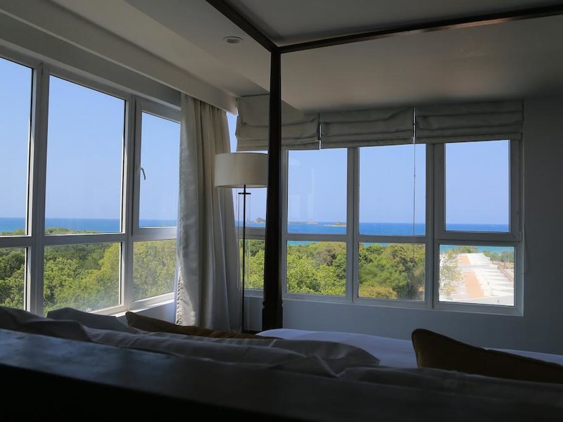 Anilana Nilaveli  109490