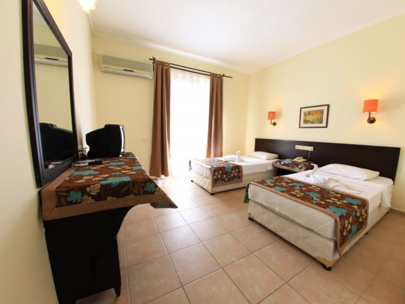 Anita Venus Beach   (ех 42627