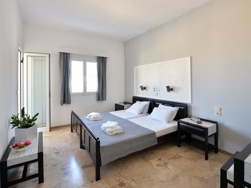 Anna Apartments 245639