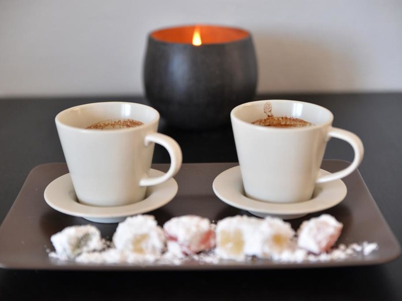 Anna Apartments 245643