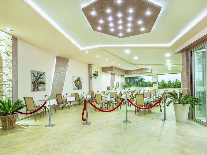 Anna Maria Paradise Hotel 256852