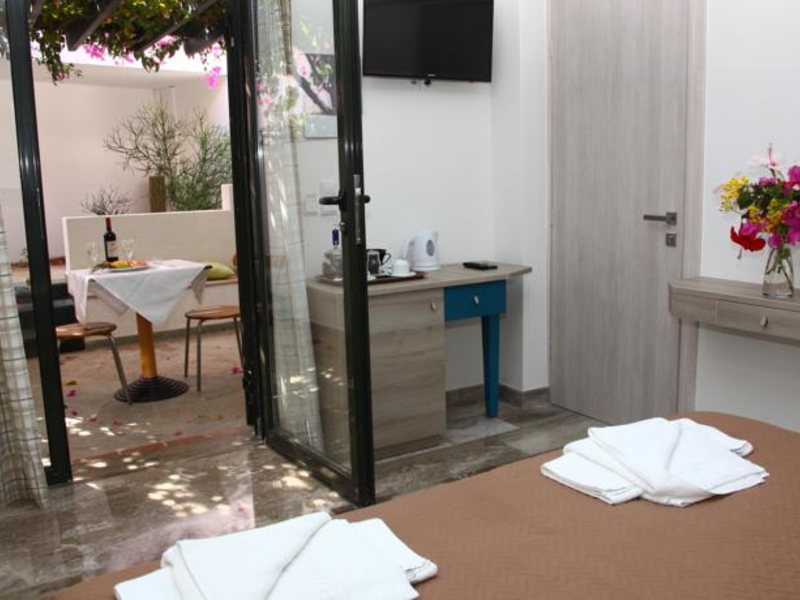 Anna Maria Village  77543