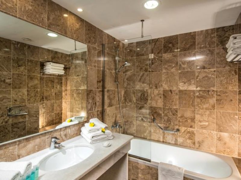 Annabelle Beach Resort  (ex 87162