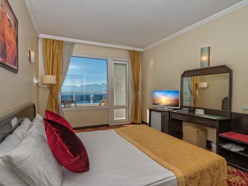 Antalya Adonis 182594