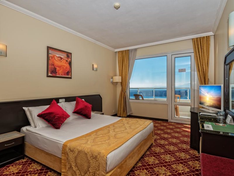 Antalya Adonis 182595