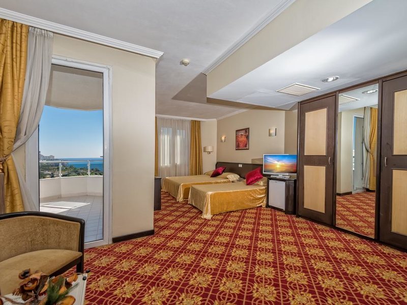 Antalya Adonis 182601