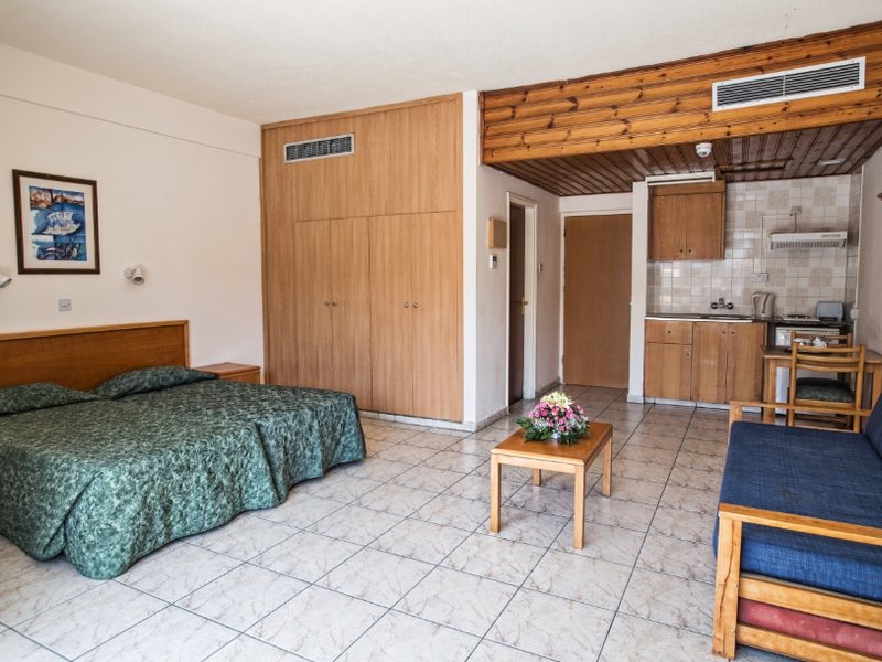 Anthea Hotel Apts 99819