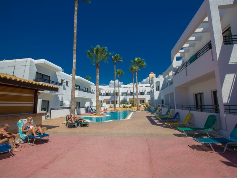 Anthea Hotel Apts 99824