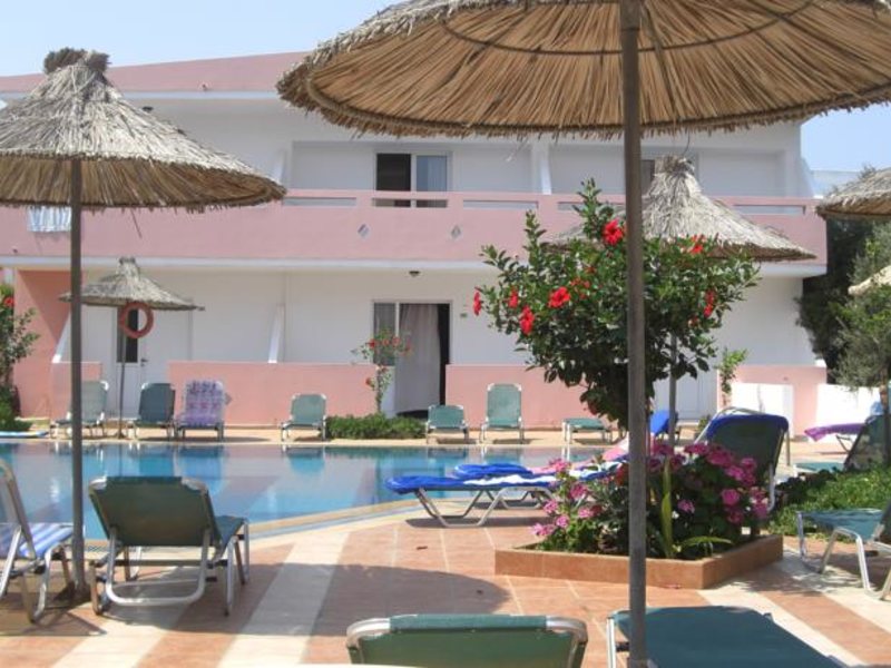Anthoula Village Hotel 98125