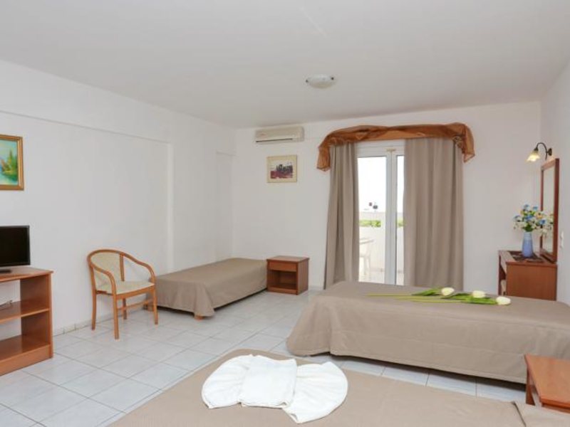 Anthoula Village Hotel 98128