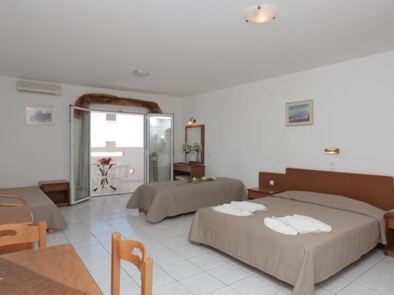 Anthoula Village Hotel 98134