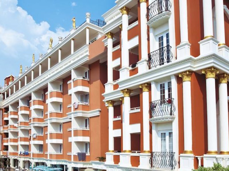 Antique Roman Palace 62632