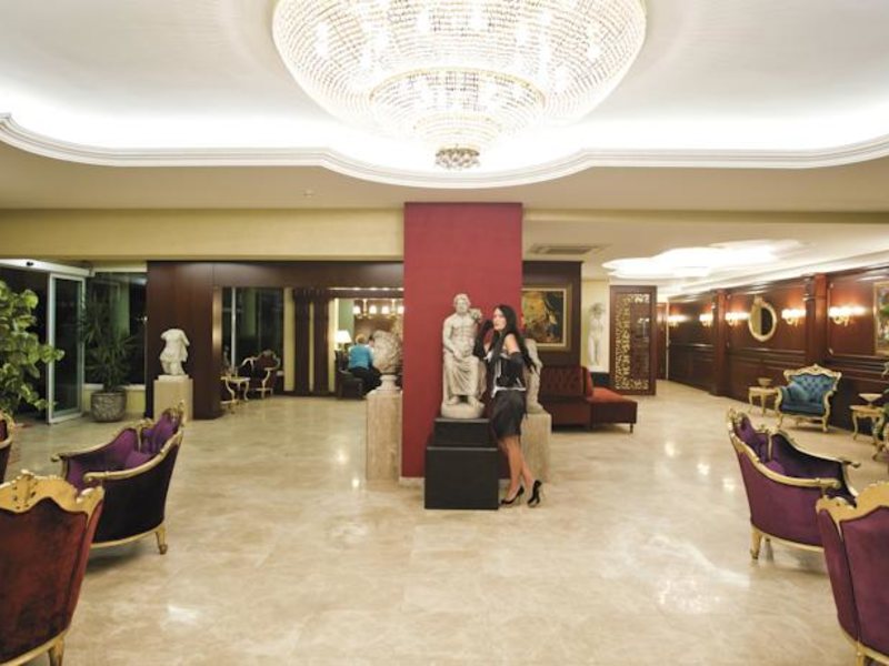 Antique Roman Palace 62636