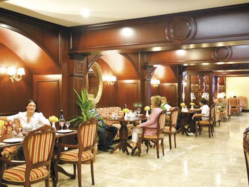 Antique Roman Palace 62643