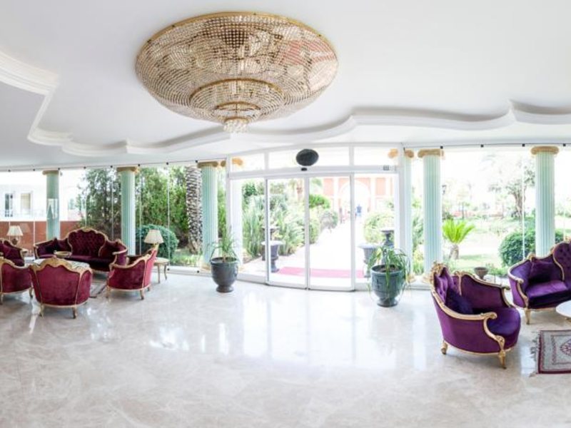 Antique Roman Palace 62652