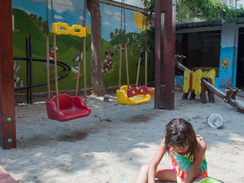 Antique Roman Palace 62656