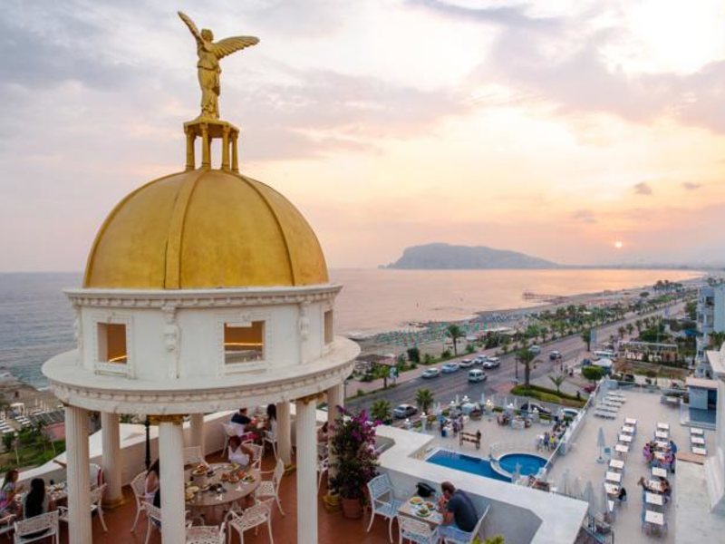 Antique Roman Palace 62661