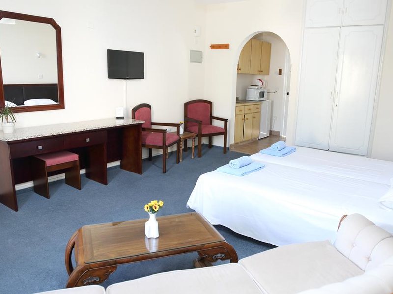 Antonis G Hotel 204503