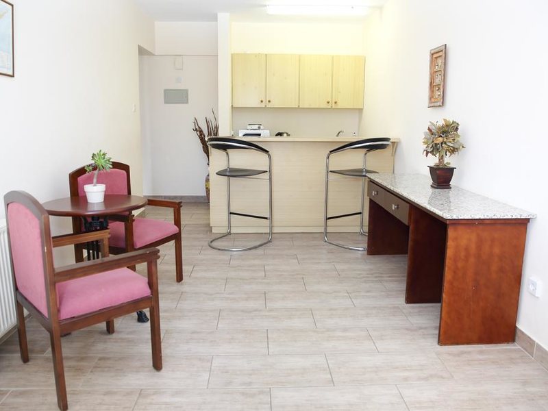 Antonis G Hotel 204529