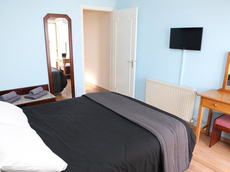 Antonis G Hotel 204533