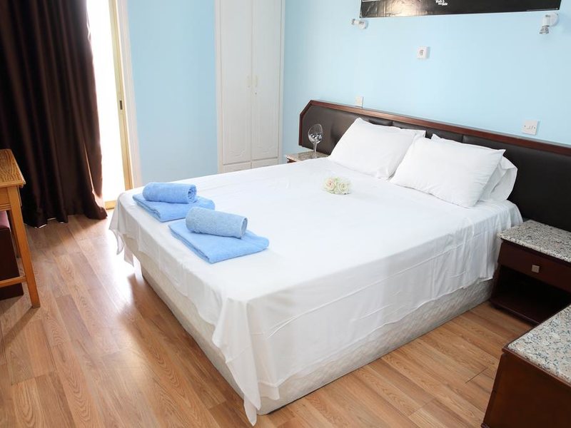 Antonis G Hotel 204538