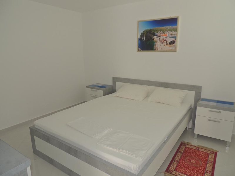 Apartments Becici 307581