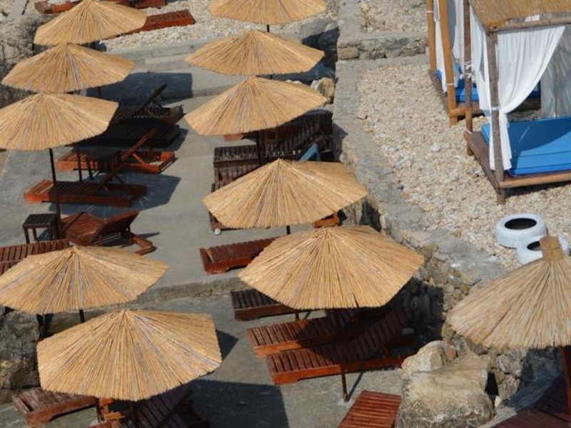 Apartments Eneida 69328