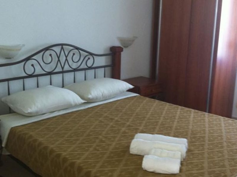 Apartments Eneida 69341