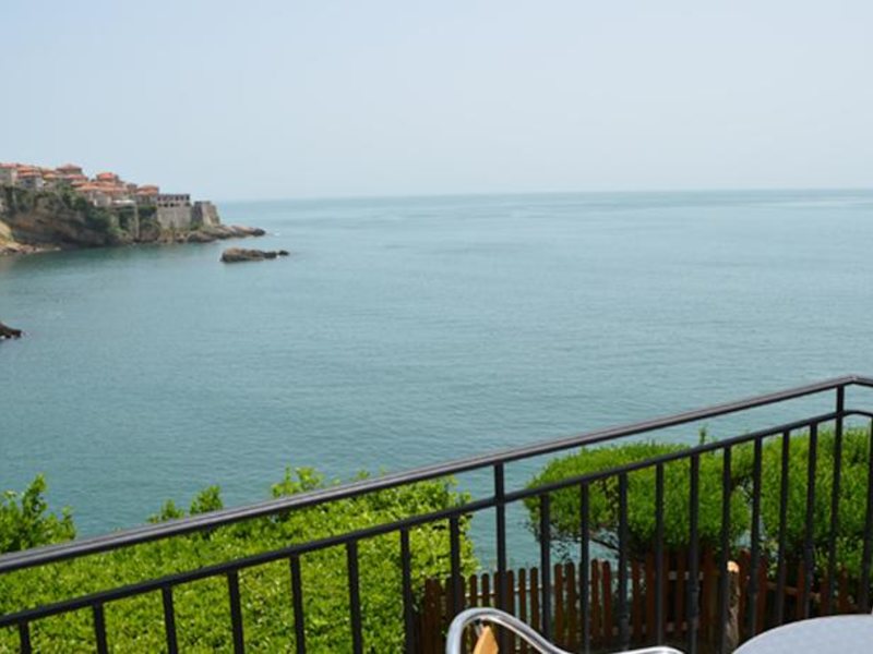 Apartments Eneida 69344