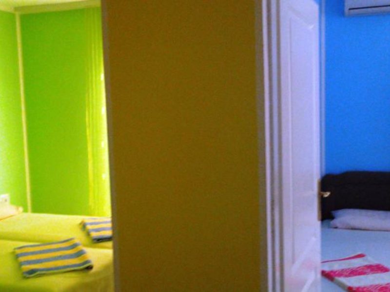 Apartments Fit 70384