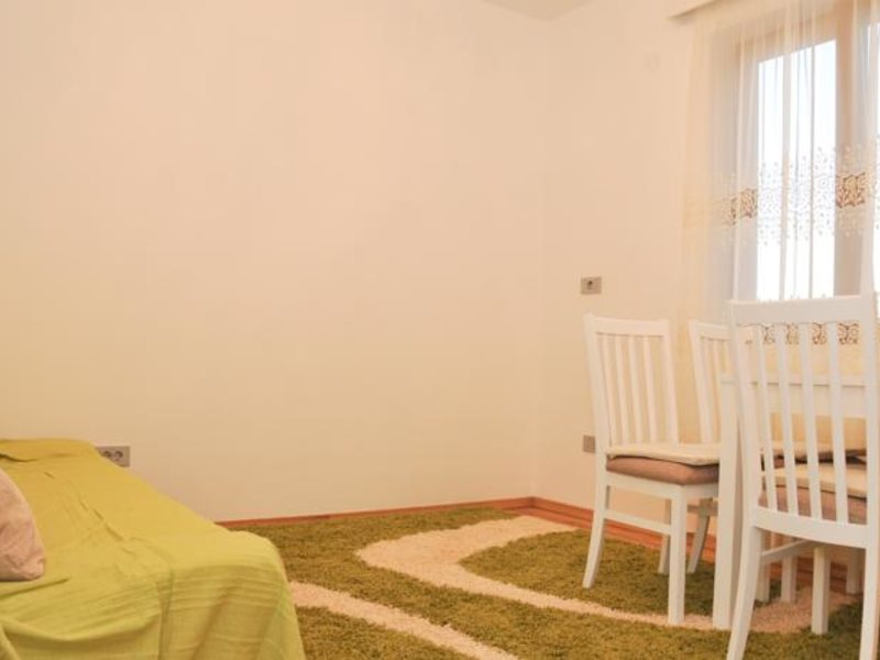 Apartments Francesković 71913