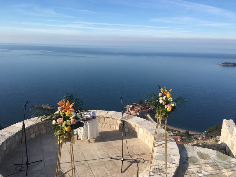 Apartments Mirovic 307266