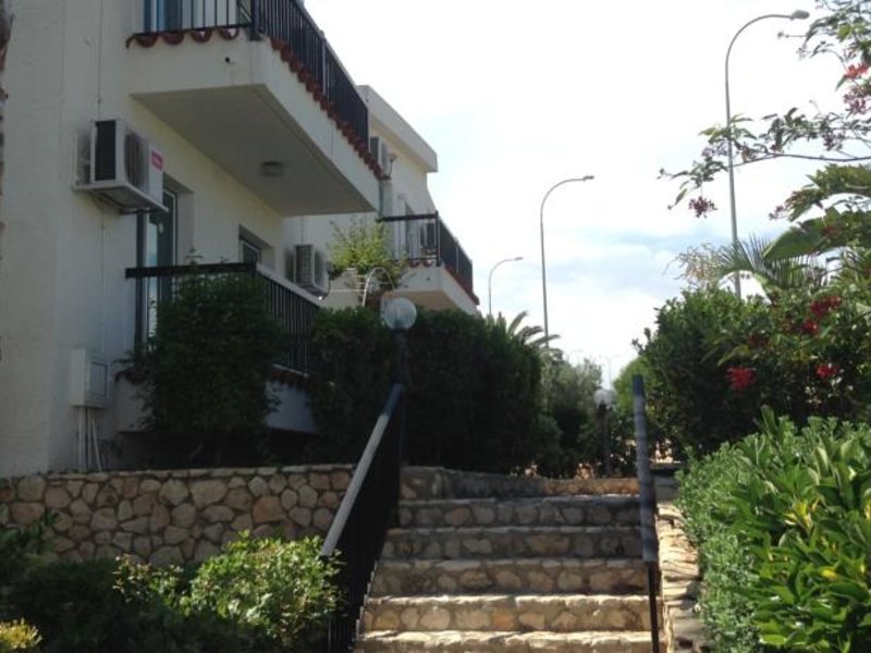 Aphelandra Hotel 99860