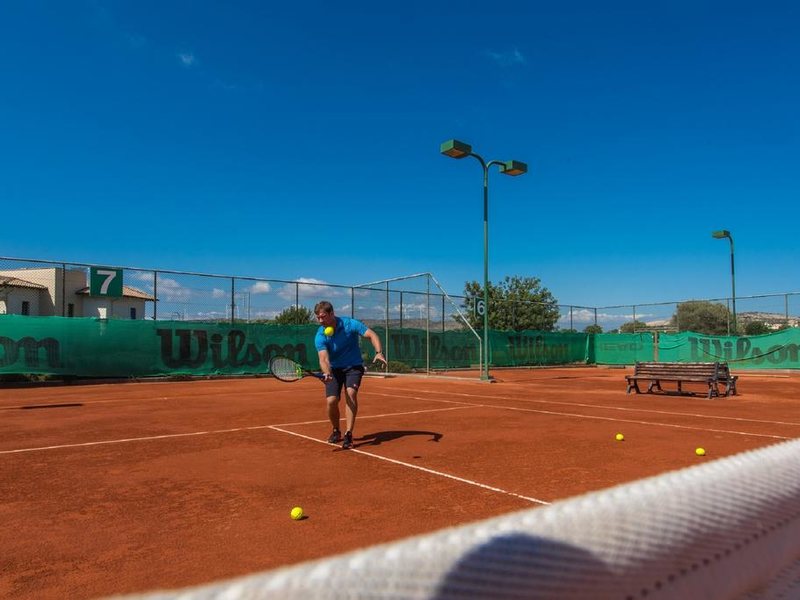 Aphrodite Hills Hotel 204598