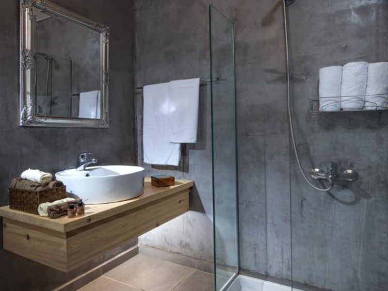 Apollo Apartments 77614