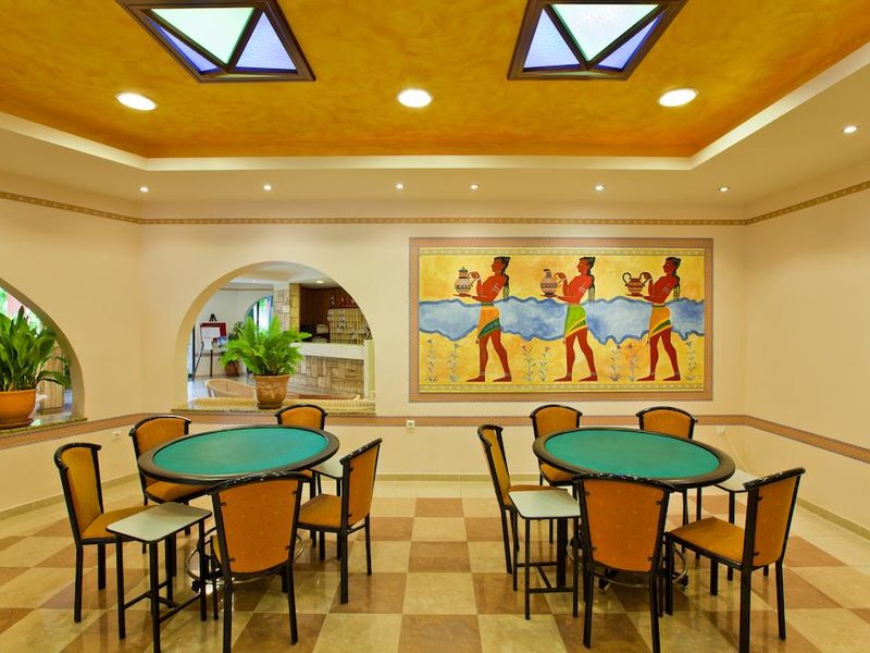 Apollon HoteL 283011