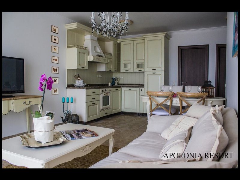 Apolonia Resort 169768