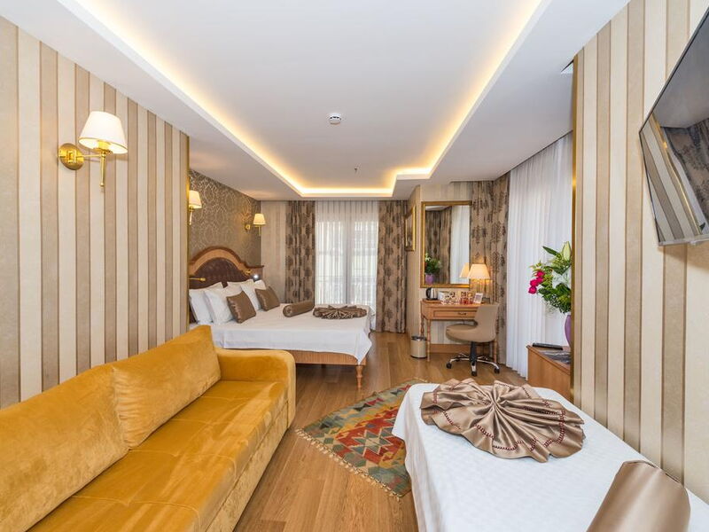 Aprilis Gold Hotel 303942