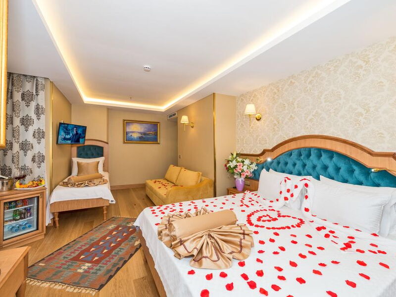 Aprilis Gold Hotel 303947