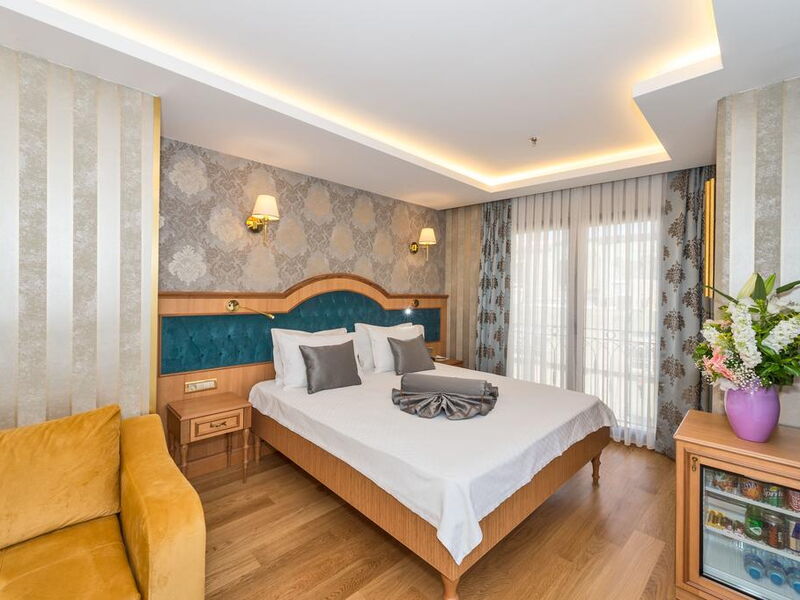 Aprilis Gold Hotel 303956