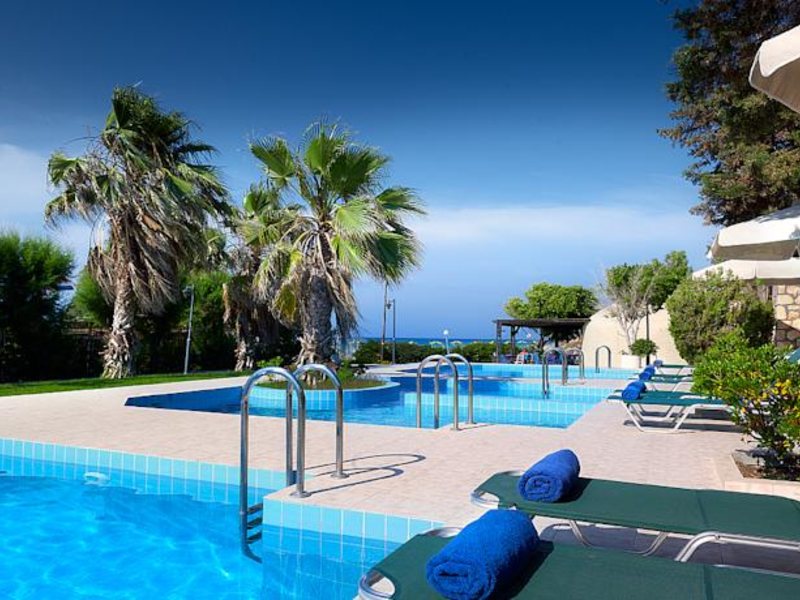 Aqua Beach Blue Bay Club 82470