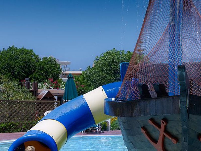 Aqua Beach Blue Bay Club 82471