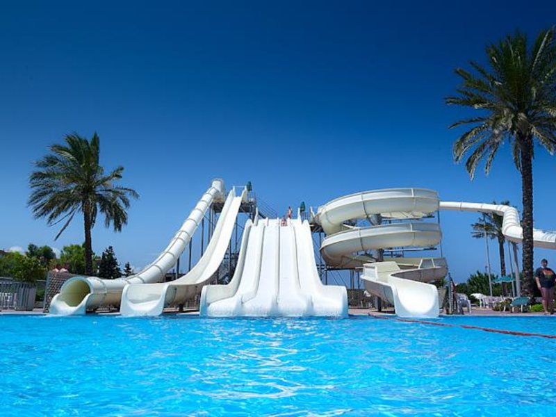 Aqua Beach Blue Bay Club 82475