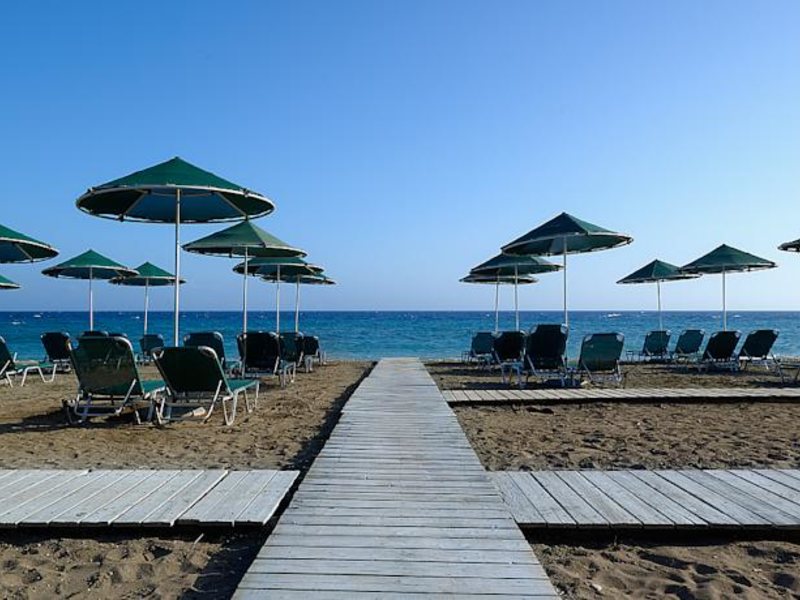 Aqua Beach Blue Bay Club 82480