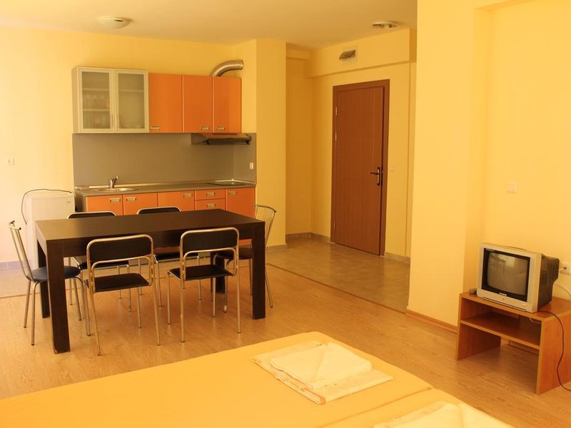 Aqua Blue Apartments 309458