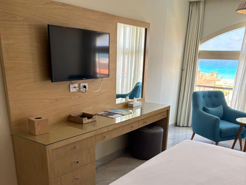 Aqua Heneish Beach Resort 328243