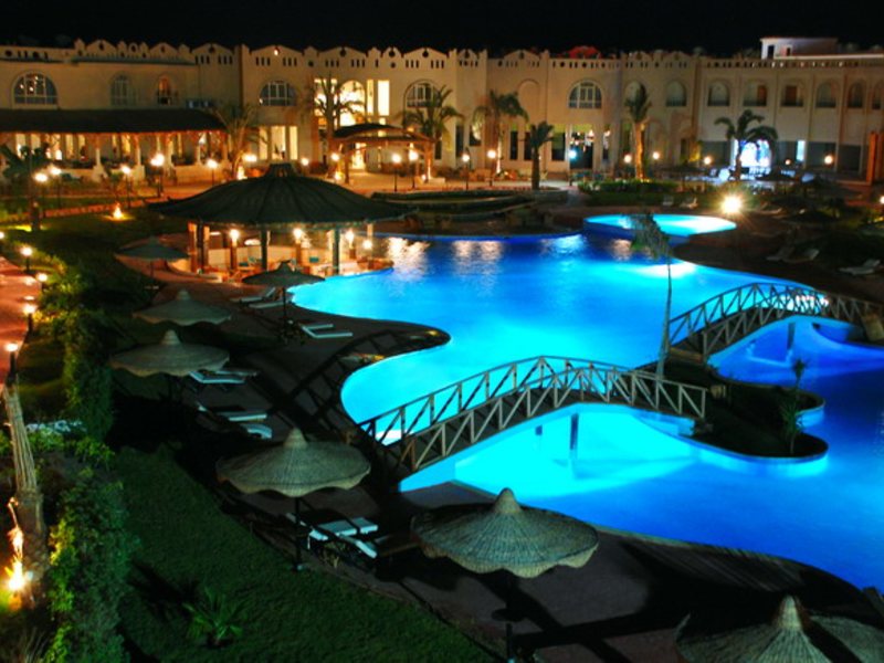 Aqua Hotel Resort & Spa  121815